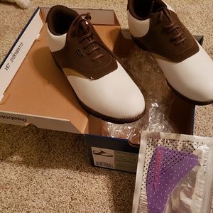 Reebok women's spikeless golf shoes